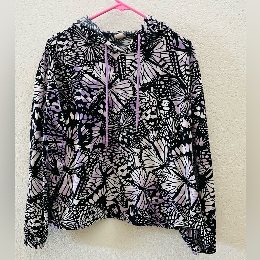 “I Believe” purple, white & black hoodie‎